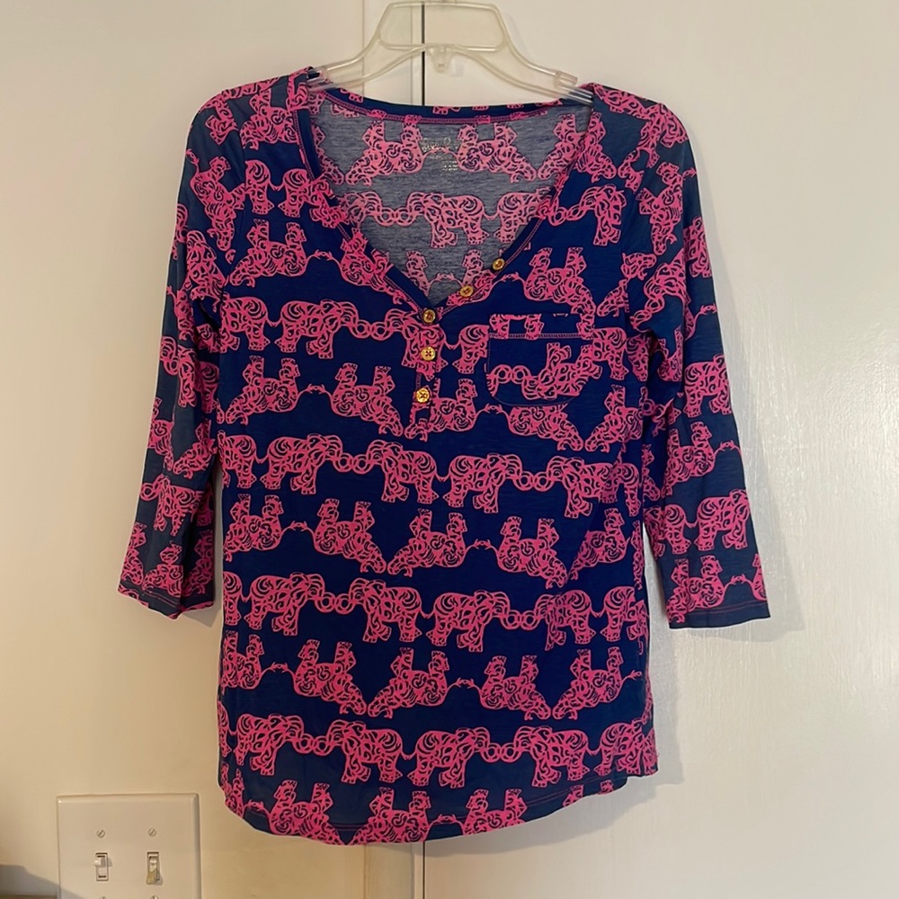 Lilly Pulitzer Elephant Print 3/4 sleeve shirt Size Small